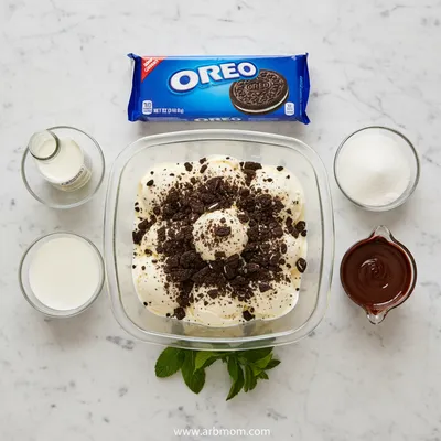 Oreo Ice Cream Cake - cooking process